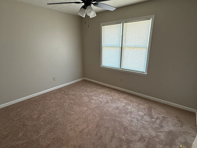 42 Edgefield Ln NW #42 — Photo 8