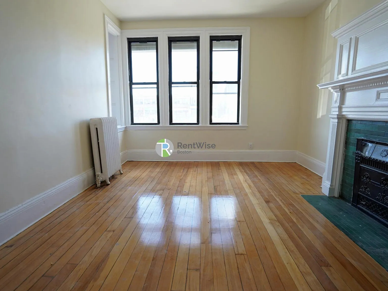 1212 Commonwealth ave — Photo 3