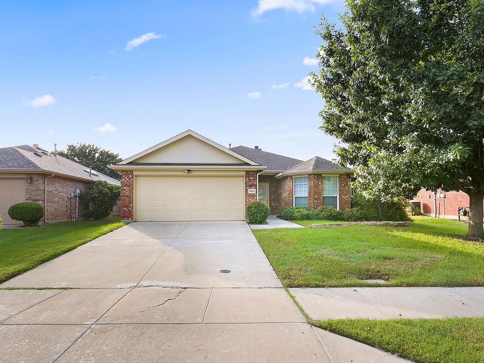 1st image of 9721 Nixon Dr