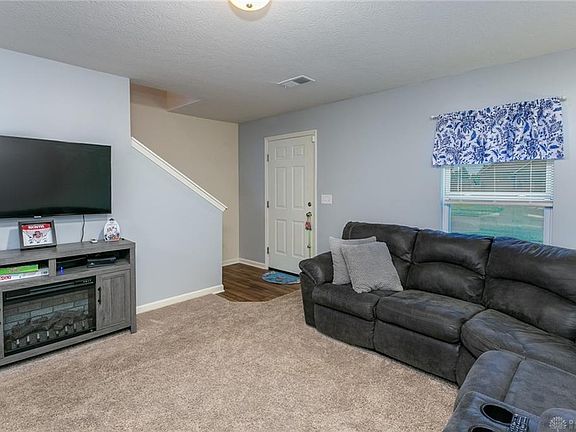 5th image of 9688 Augusta Ln