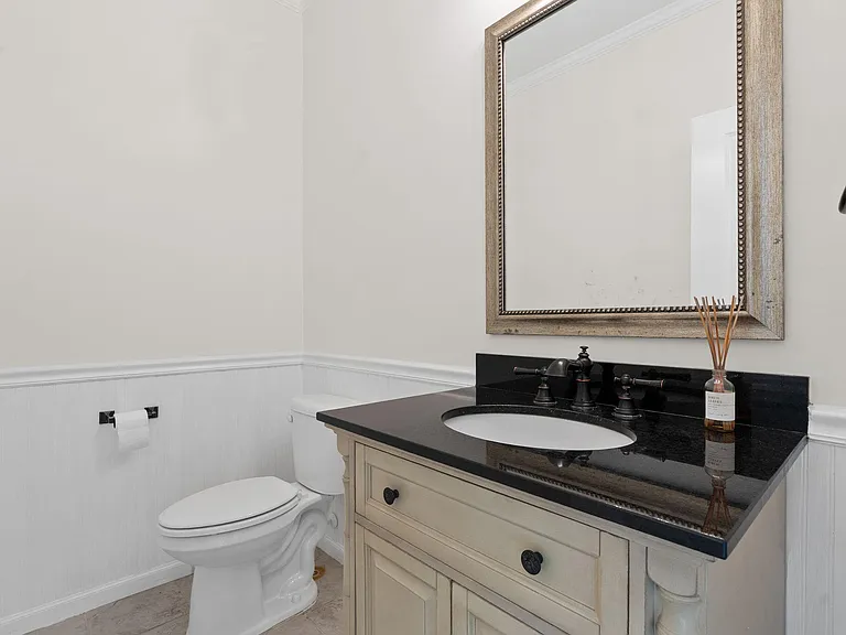 2816 Ortega Dr — Photo 11