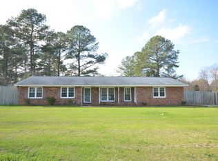 101 Fox Dr, Dudley, NC 28333