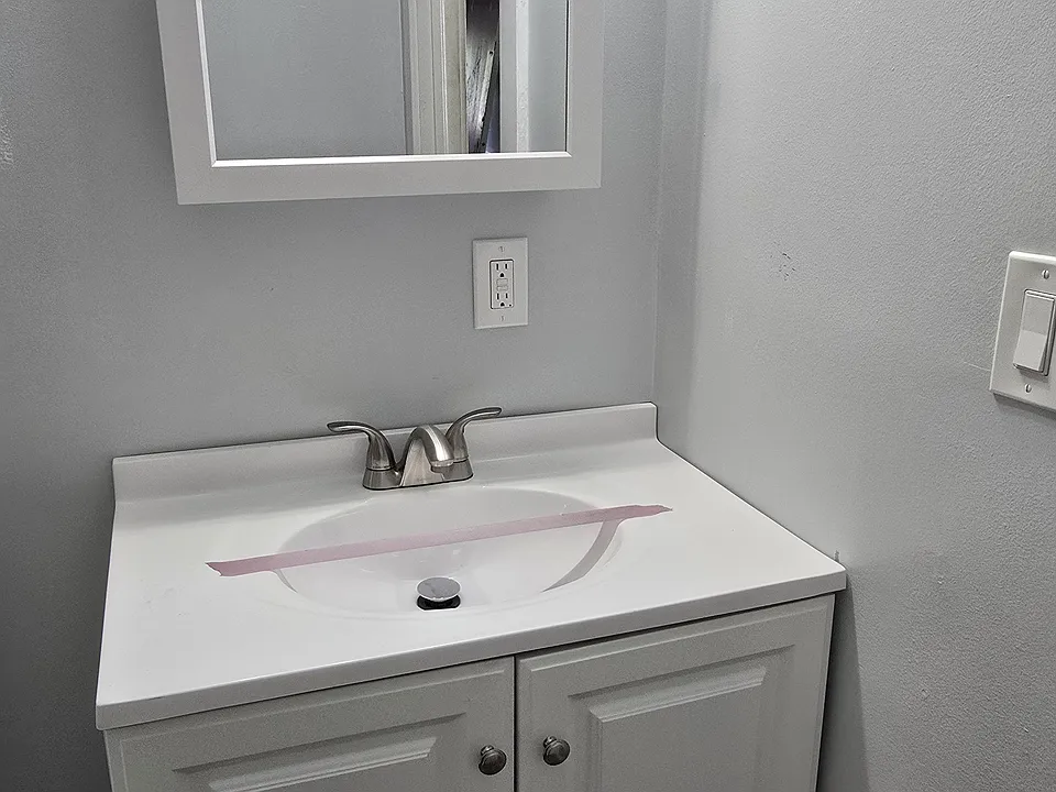 111 Virgil Ave #1