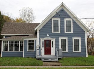 51 Railroad St #1, North Troy, VT 05859