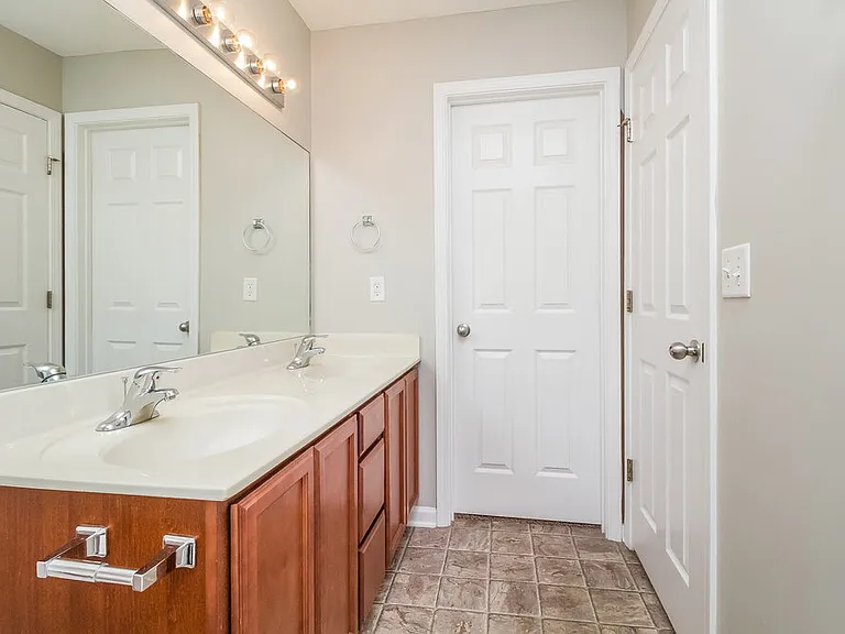 3746 Maya Dr — Photo 11