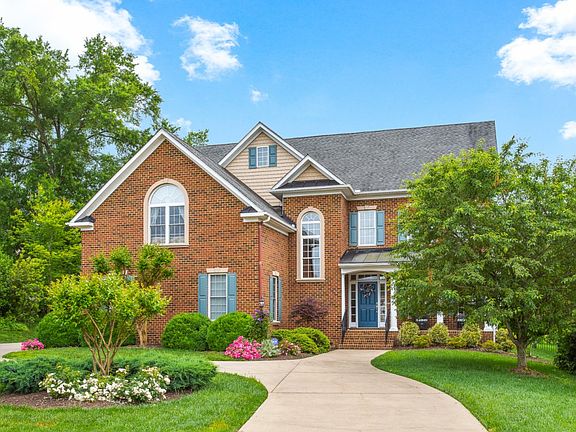 2nd image of 6001 Carrington Green Pl