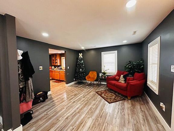 5th image of 807 Clinkscales Rd