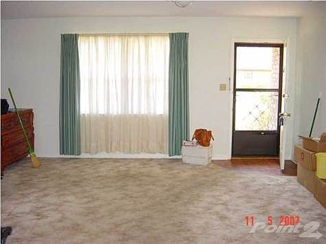 3rd image of 7574 Sandy Creek Dr