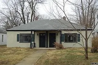 603-605 S Wheatland Ave photo 1