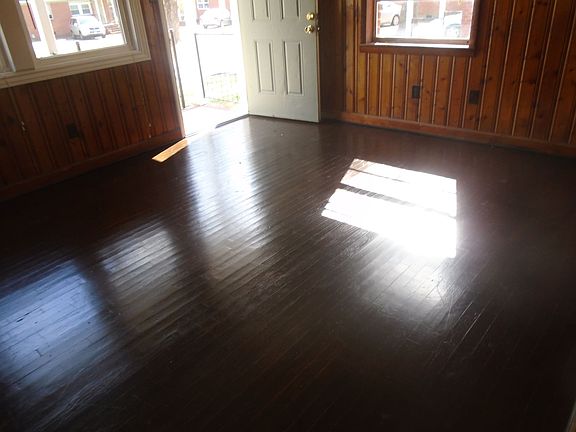 3rd image of 304 Old Shaw Rd