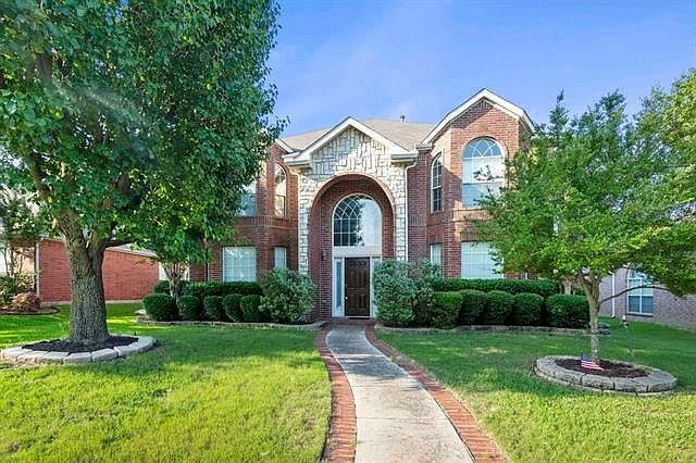 1st image of 2336 Ravenhurst Dr