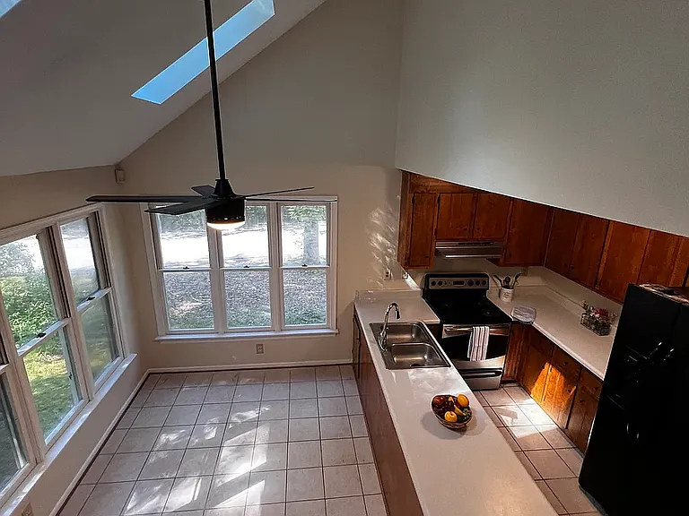 2100 Deer Meadow Ln — Photo 11
