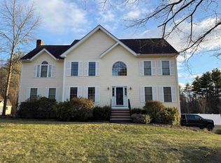 5 Buckingham Dr, Londonderry, NH 03053