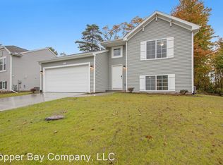 329 Catera Ct, Springfield, MI 49037