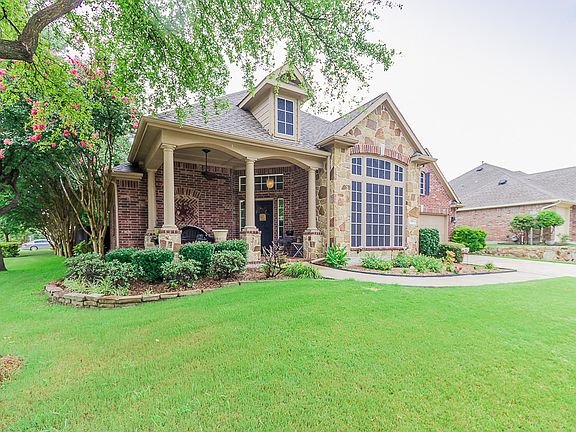 2nd image of 8004 Goldfinch Dr