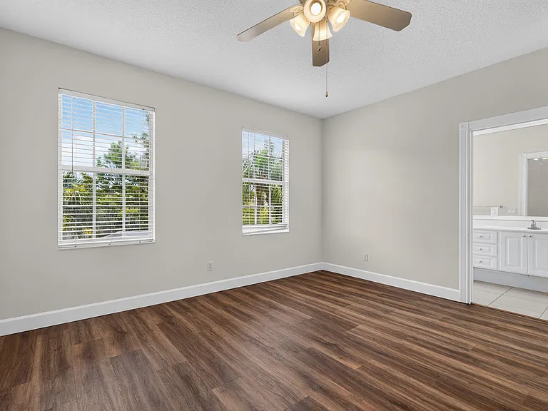 112 Santa Barbara Way — Photo 19