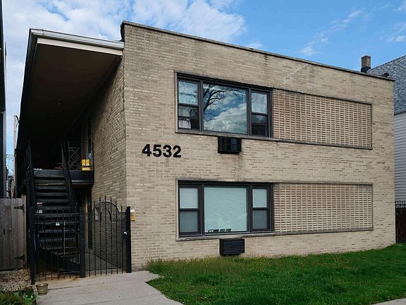 2nd image of 4532 N Claremont Ave APT 2