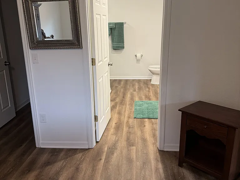 23492 Harper Ave — Photo 8