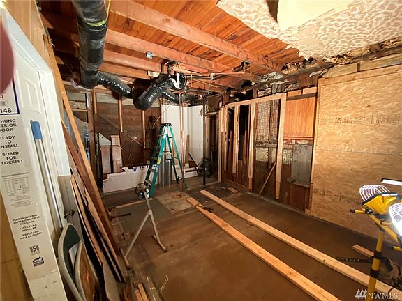 5th image of 1207 8th St