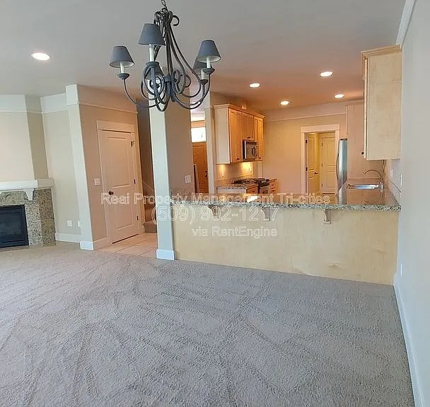 459 Columbia Point Dr — Photo 15