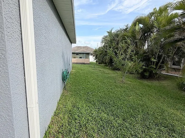 2020 NW 16th Ter — Photo 22