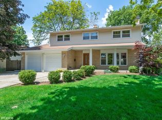 1112 E Linden Ln, Mount Prospect, IL