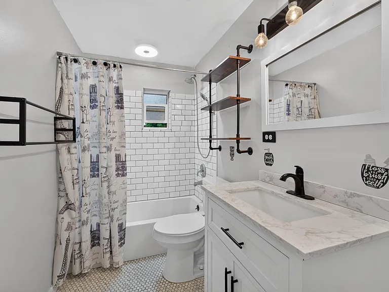 5900 Atlanta St — Photo 17