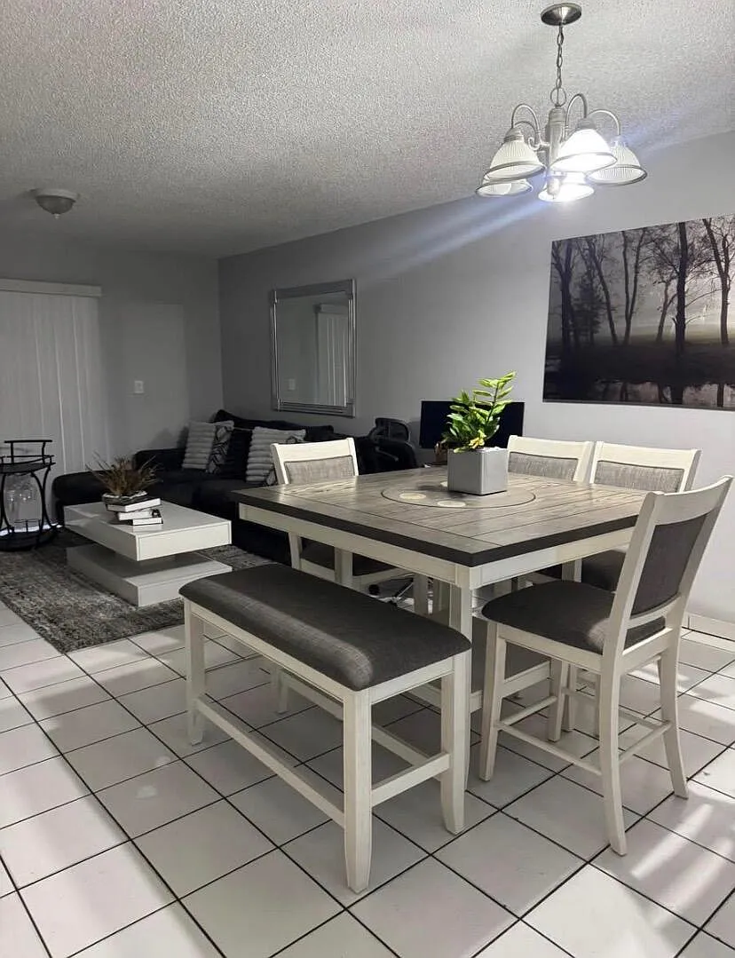 2 bed, 2.0 bath, 998 sqft, $2,100 — Photo 4