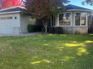 2095 Terrel Dr, Medford, OR 97501