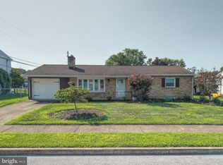 320 Belaire Dr, Shiremanstown, PA 17011
