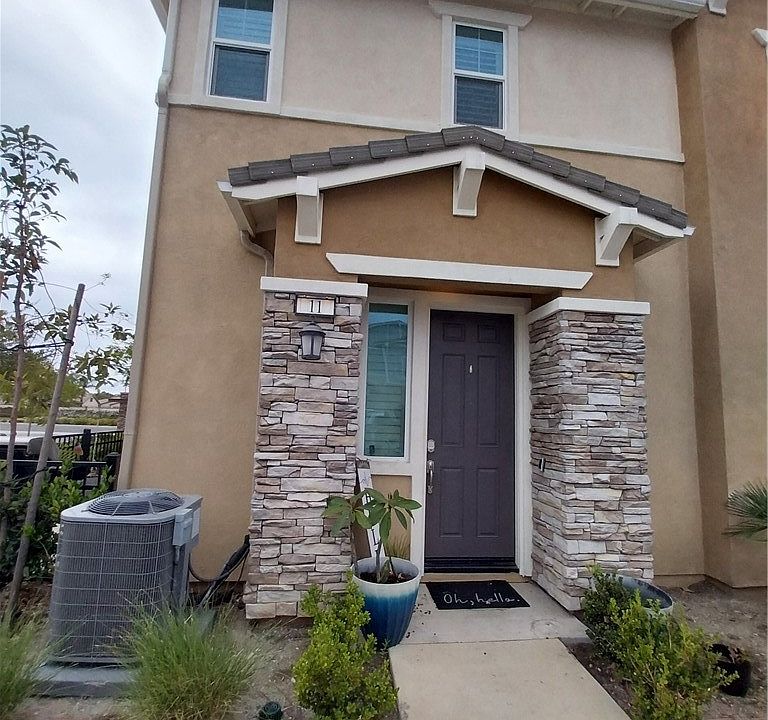 1st image of 16571 Wyndham Ln Unit 11