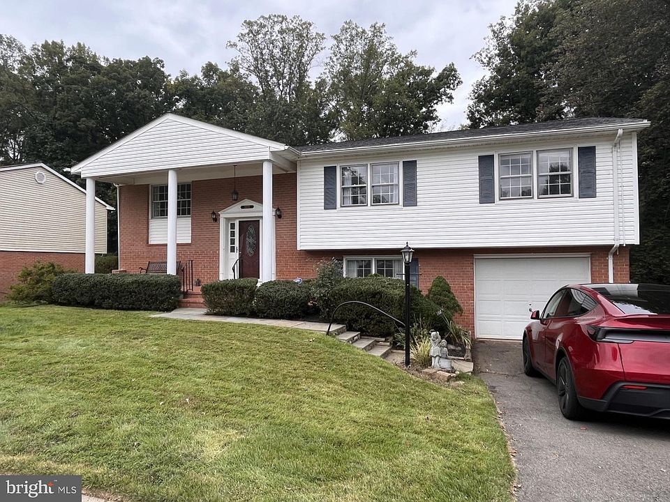 2nd image of 13532 Delaney Rd
