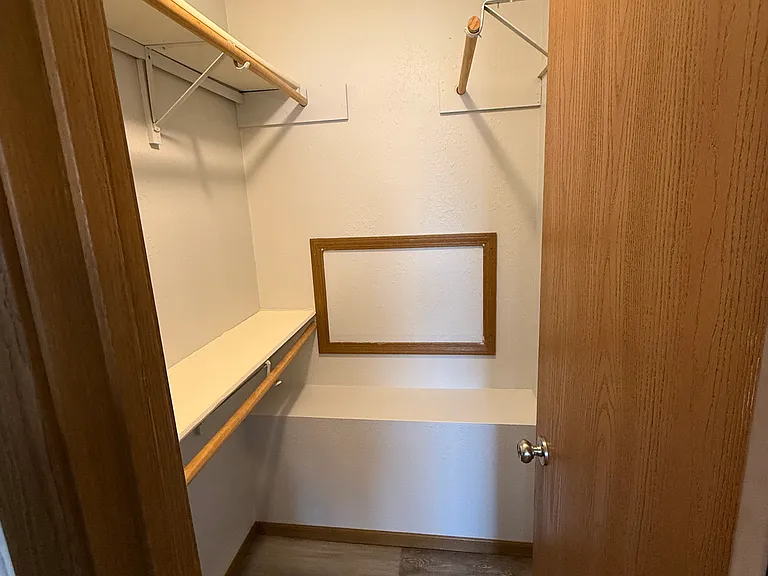 1530 Citadel Dr — Photo 21