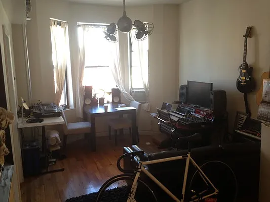 Rented by Ink Realty Services LLC | media 11