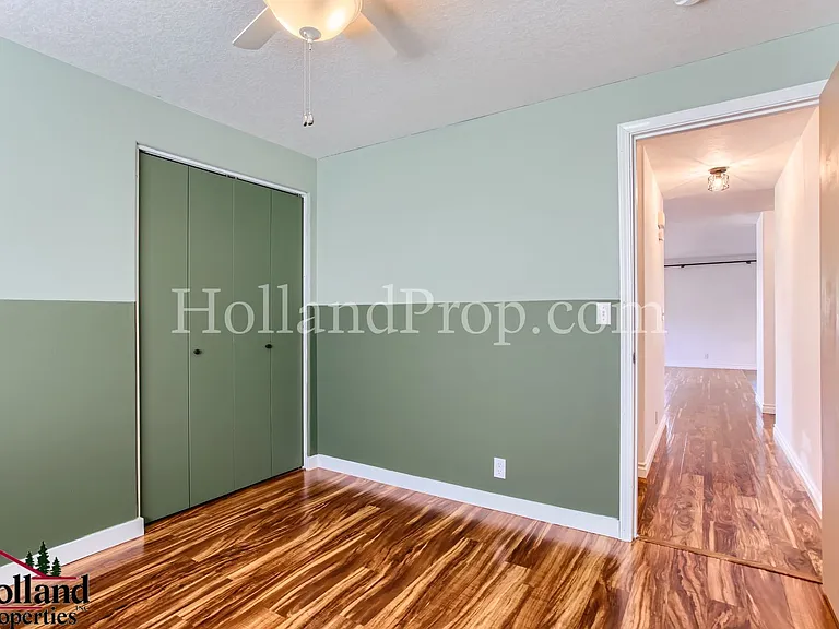10849 NW Glencoe Rd — Photo 16