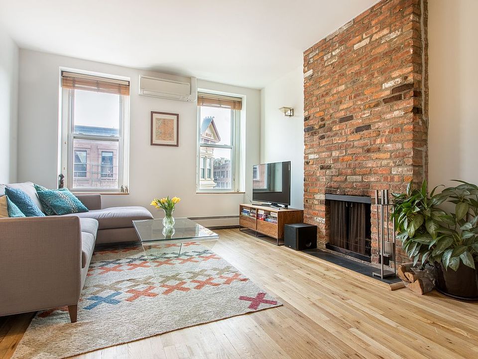 1st image of 246 5th Ave APT 4R