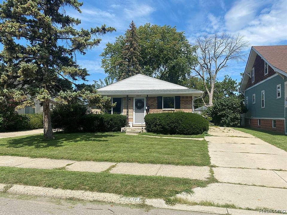 1st image of 22613 Lanse St