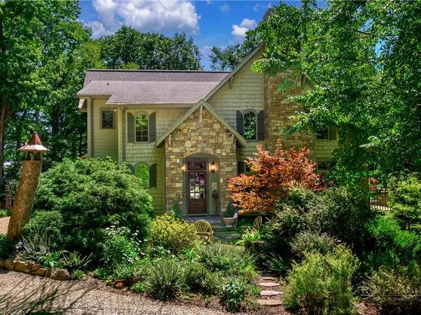 558 Husky Mountain Road, Vilas, NC 27278