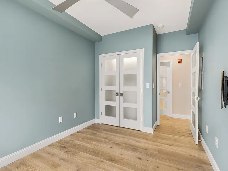 43 Cornwall St #B — Photo 15