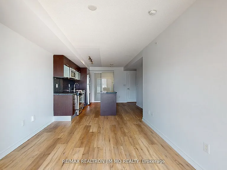 386 Yonge St #2508 — Photo 5
