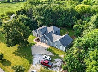33403 E Nebgen Rd, Oak Grove, MO 64075