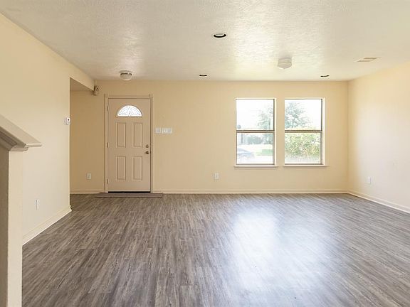 5th image of 19435 Remington Bend Dr