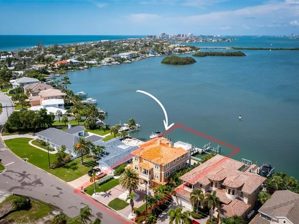 306 Harbor Dr, Indian Rocks Beach, FL 33785