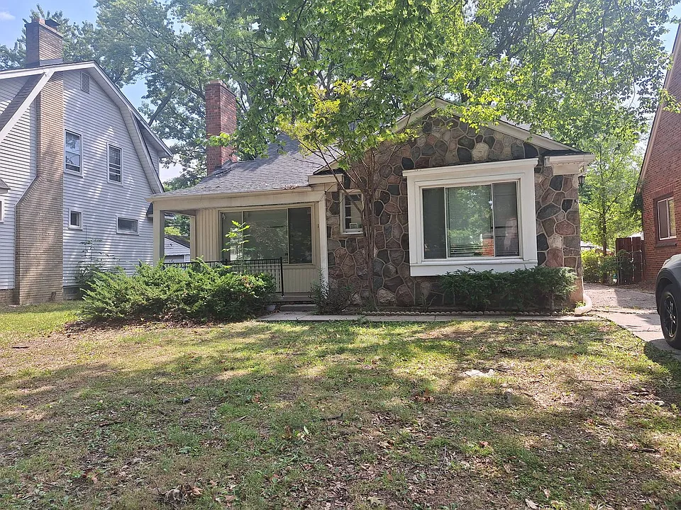 14510 Greenview Rd