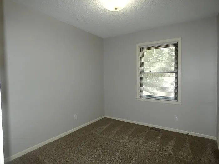 8502 Orchard St — Photo 17