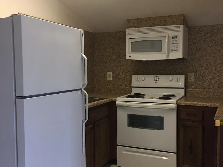 6 Pearson Ave #B — Photo 10