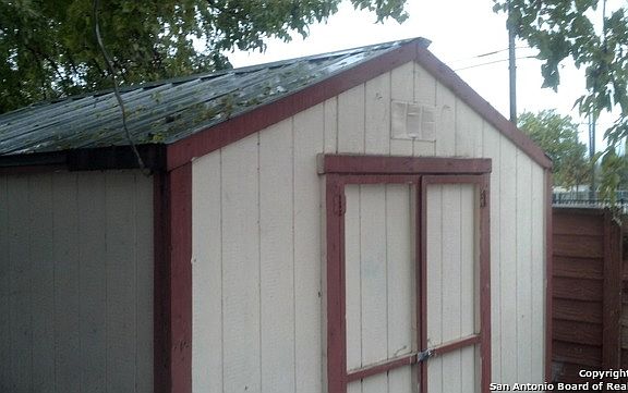 5th image of 158 Eddie Wessley St