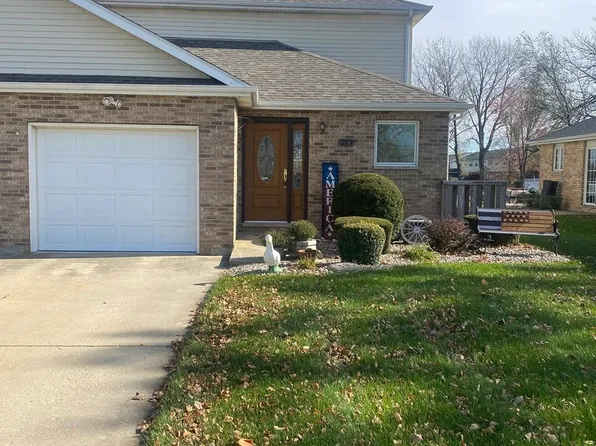 254 N Spruce St, Manteno, IL 60950