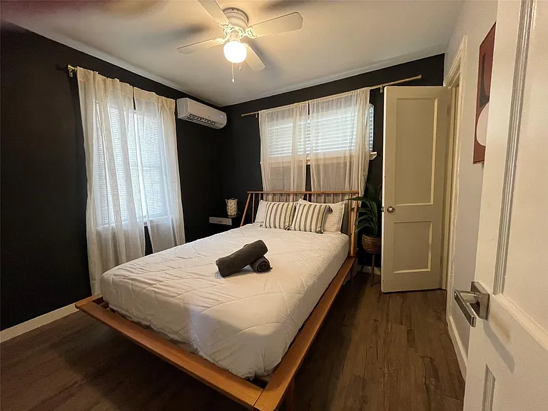 2409 Bastrop St #2 — Photo 4