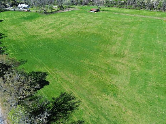 4th image of 175 Tates Chapel Rd